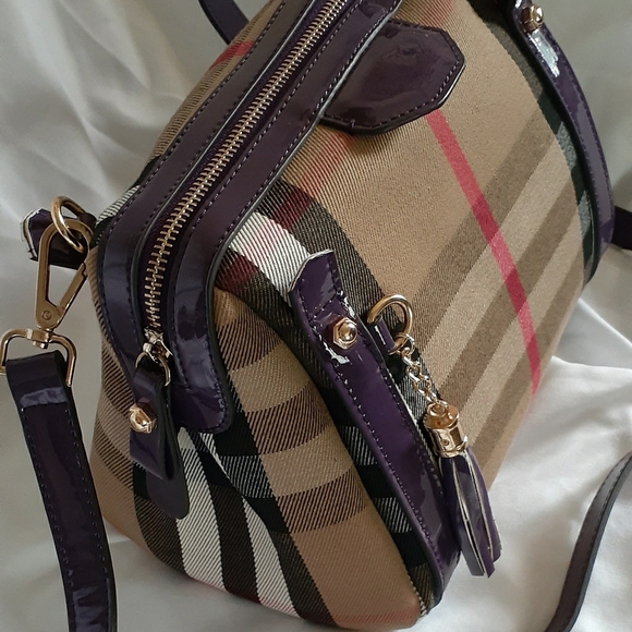 Handbag - Picture 1 of 5